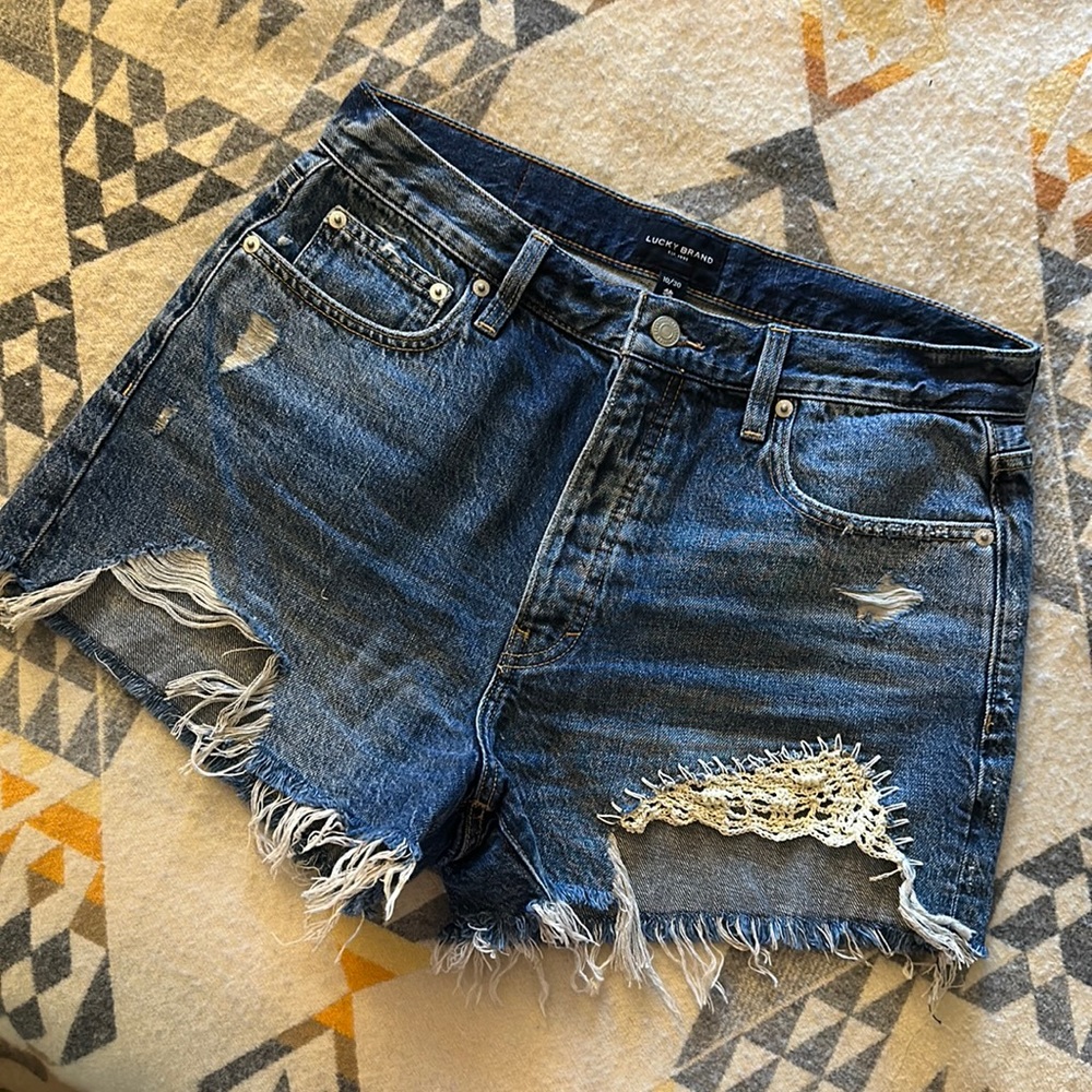 Lucky Brand Lace Detail High Rise Mom Shorts Size 10
